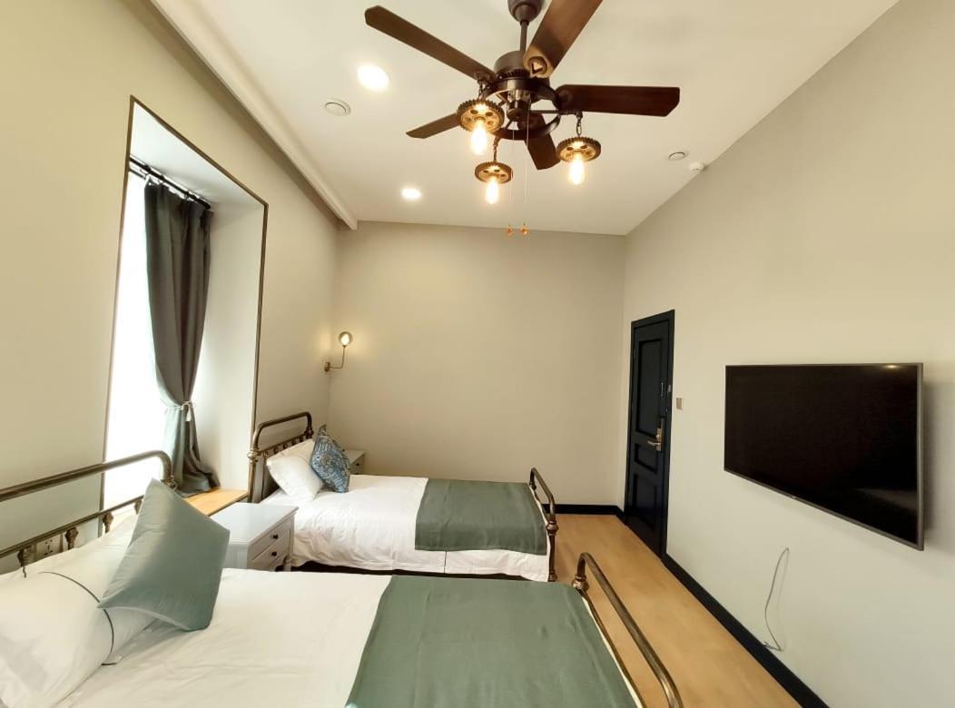 Qin Boutique Hotel Tbilisi Luaran gambar