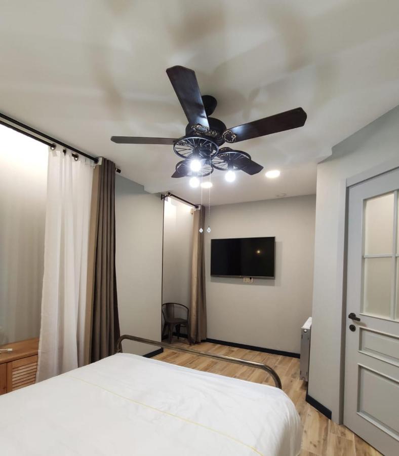 Qin Boutique Hotel Tbilisi Luaran gambar